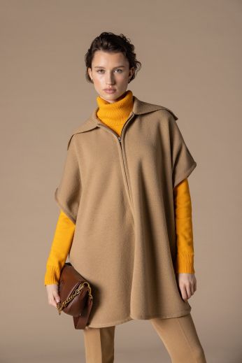 100% virgin boiled wool-knit poncho